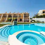 Filipa Iii - Beachfront With Jacuzzi Вілла Албуфейра