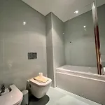 Filipa Iii - Beachfront With Jacuzzi *